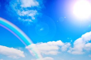 与希望同行-文学-阳光小屋