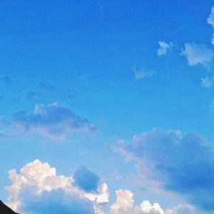 蓝天白云-阳光小屋